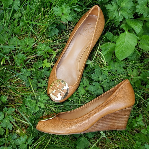 Tory Burch Shoes - Tory Burch Sophie Wedge Pump Stack Heel Leather 9